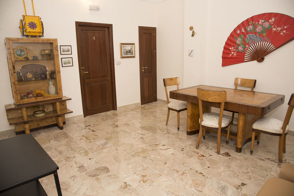 Palazzo Graziano Hotel แตร์ราซีนี ภายนอก รูปภาพ